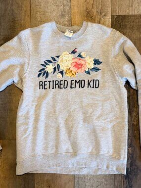 Retired Emo Kid Floral Sweatshirt Womens M Gray